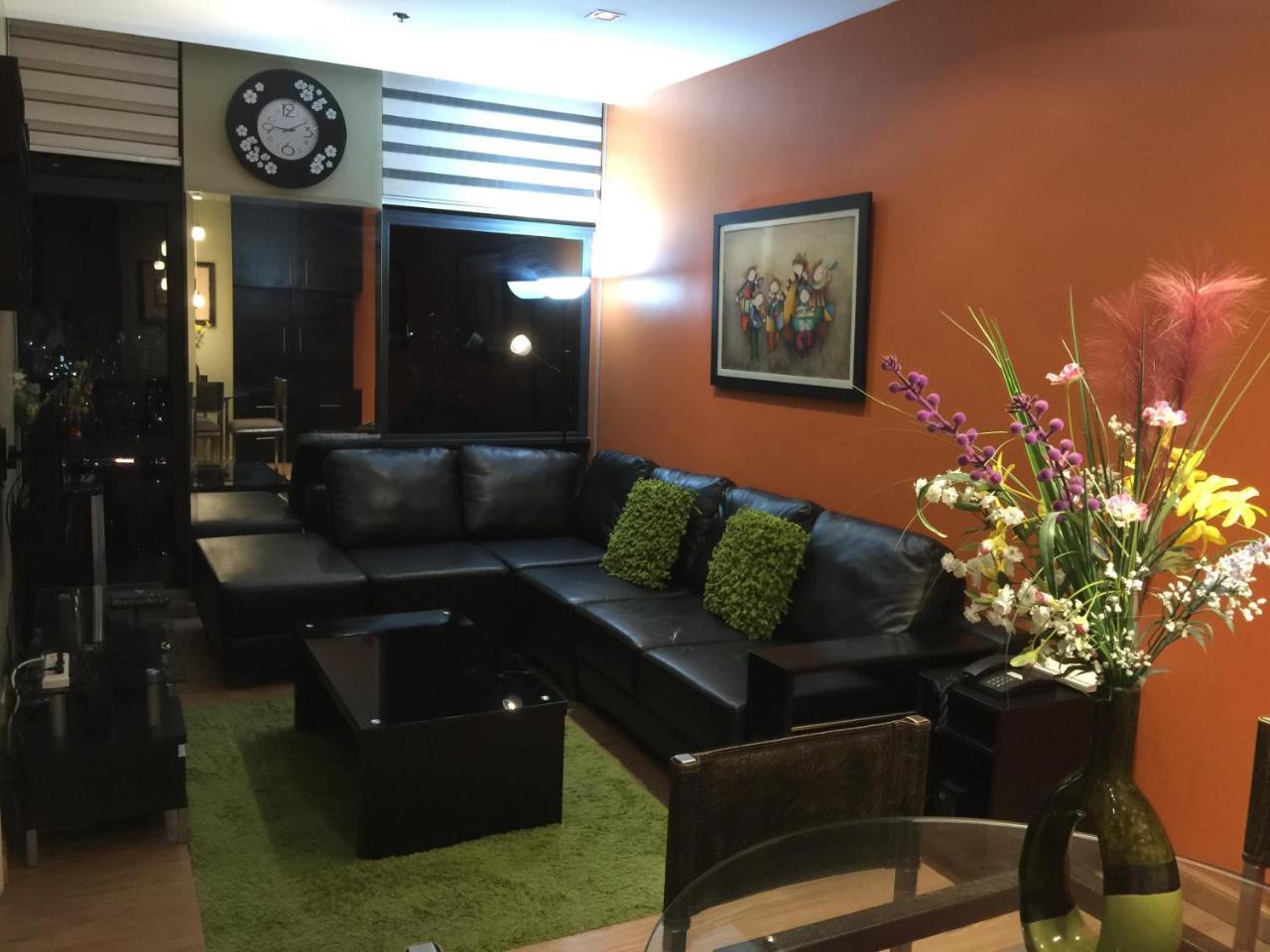 Seven Doors Aparthotels In Gramercy Makati Makati City Luaran gambar