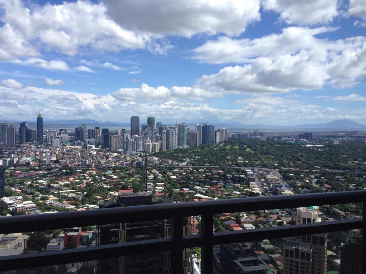 Seven Doors Aparthotels In Gramercy Makati Makati City Luaran gambar