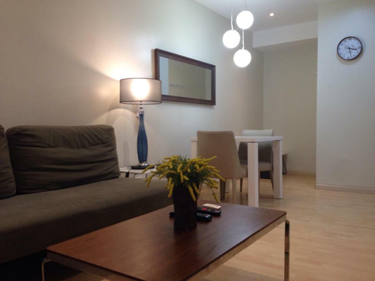 Seven Doors Aparthotels In Gramercy Makati Makati City Luaran gambar